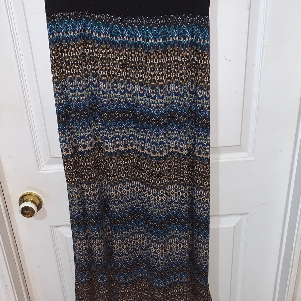 Denver Hayes Black and Blue Maxi Dress - Picture 8 of 8
